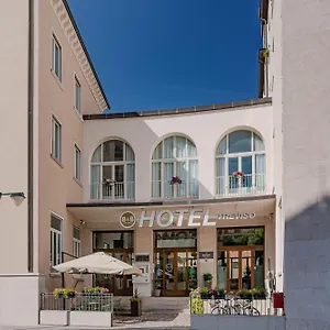 B&B Hotel Treviso מלון