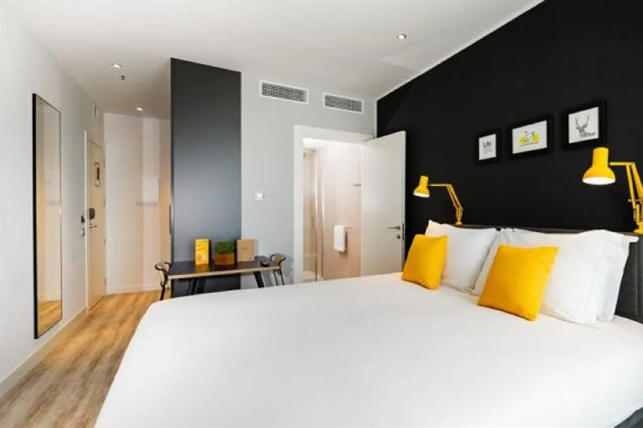Staycity Aparthotels Venice Mestre 4*,  Italia